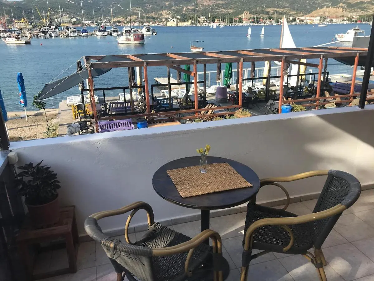 Vertigo Foça 0*,  Turcia