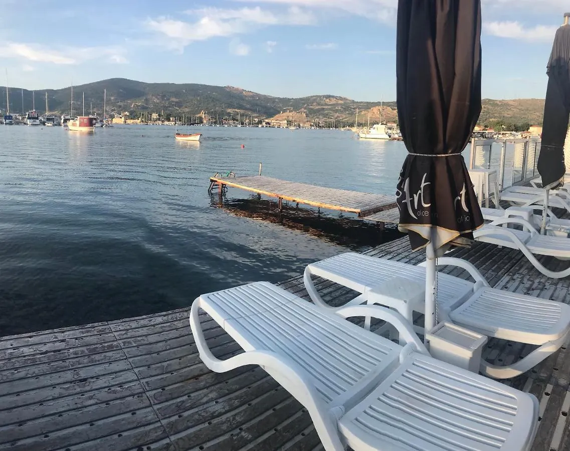 B&B Vertigo Foça Turcia